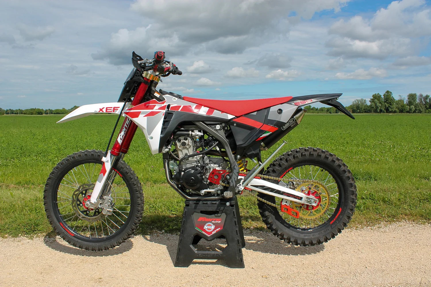 FAN XE250F